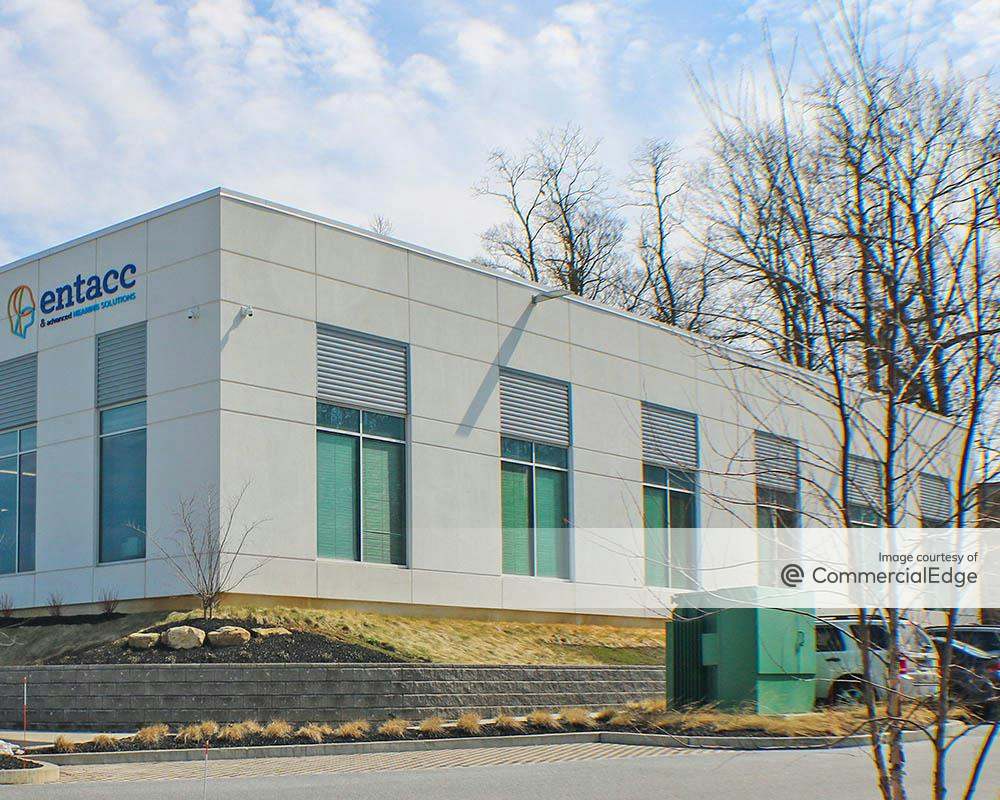 The Campus 200 & 400 Willowbrook Lane 200 Willowbrook Lane, West